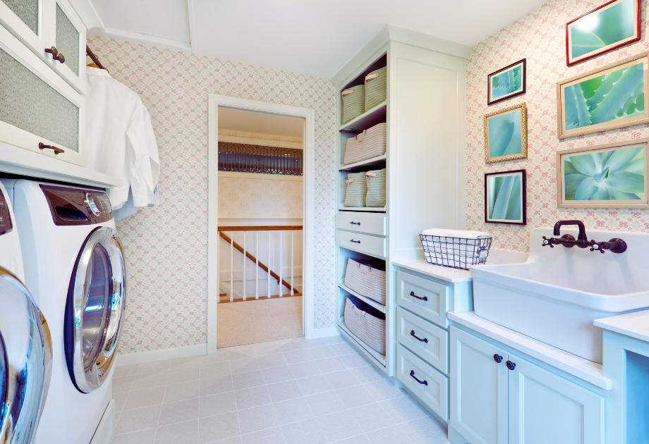 Mudroom and laundry room